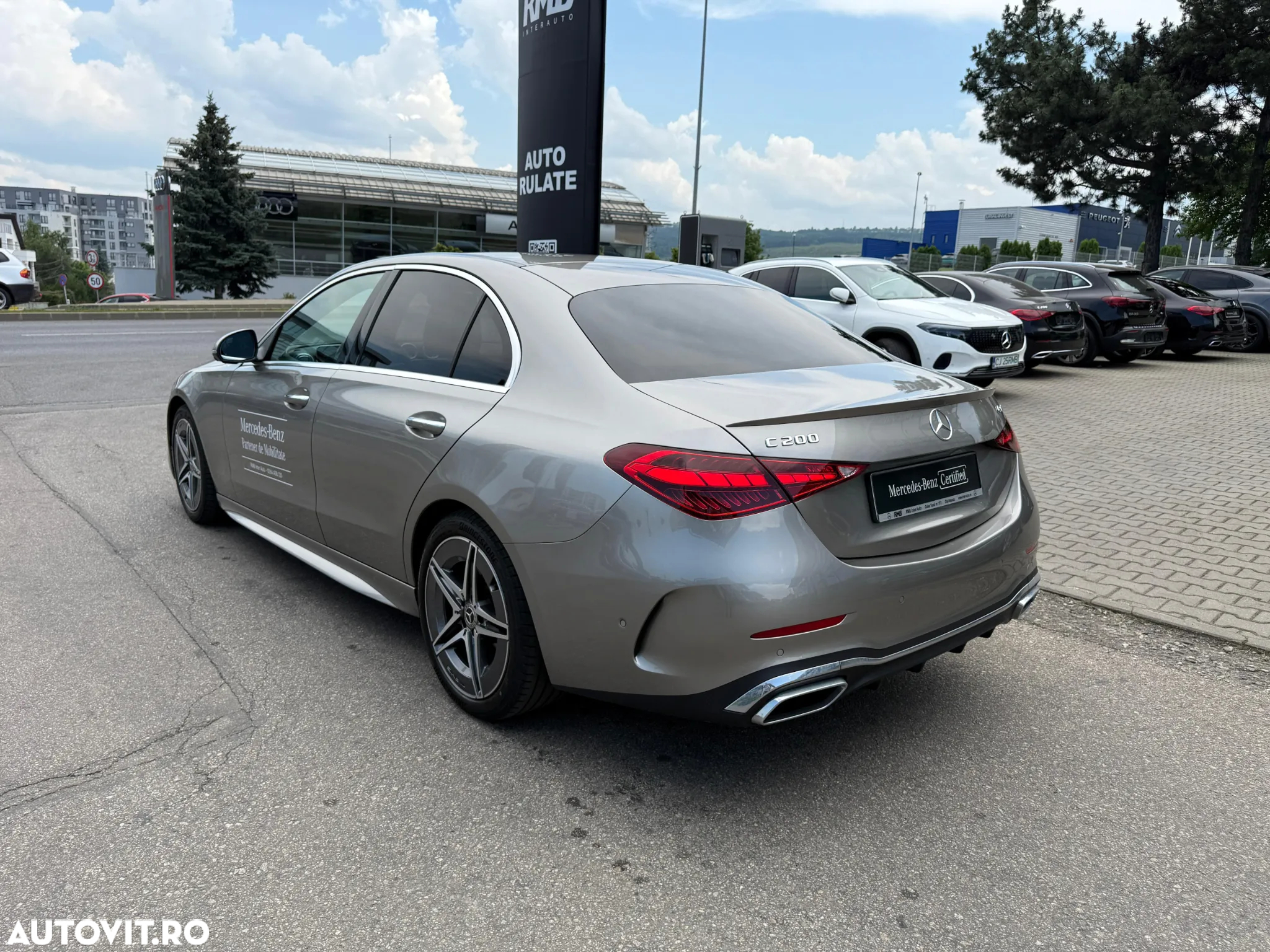Mercedes-Benz C - 21