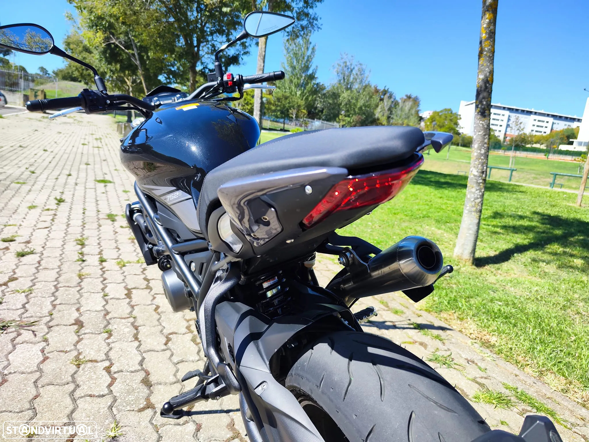 Benelli 752S - 5