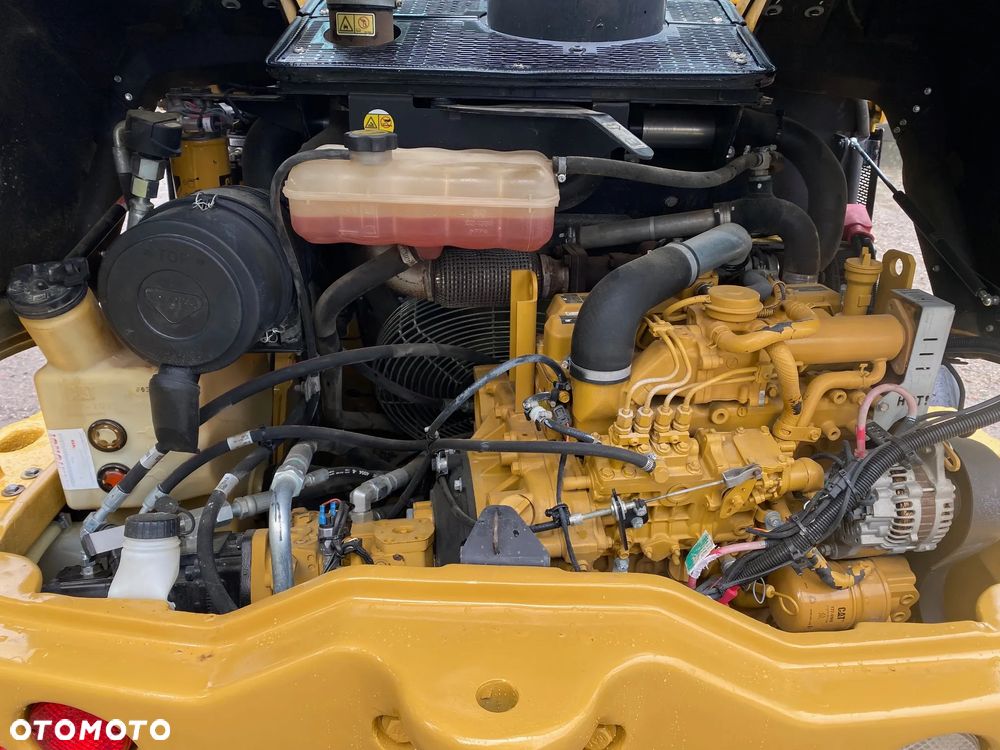 Caterpillar CAT 907H2, 2014 ROK, 6000 MTH, ŁYŻKA OTWIERANA + WIDŁY, z NIEMIEC, SUPER STAN, - 24