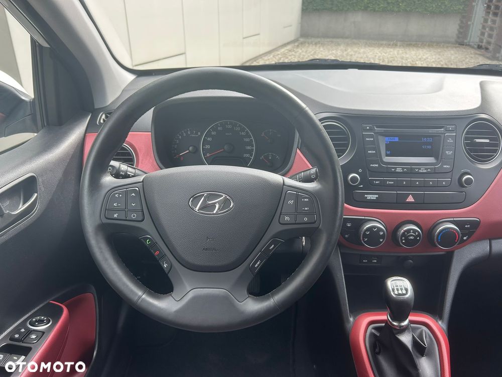 Hyundai i10 1.2 Sport - 12