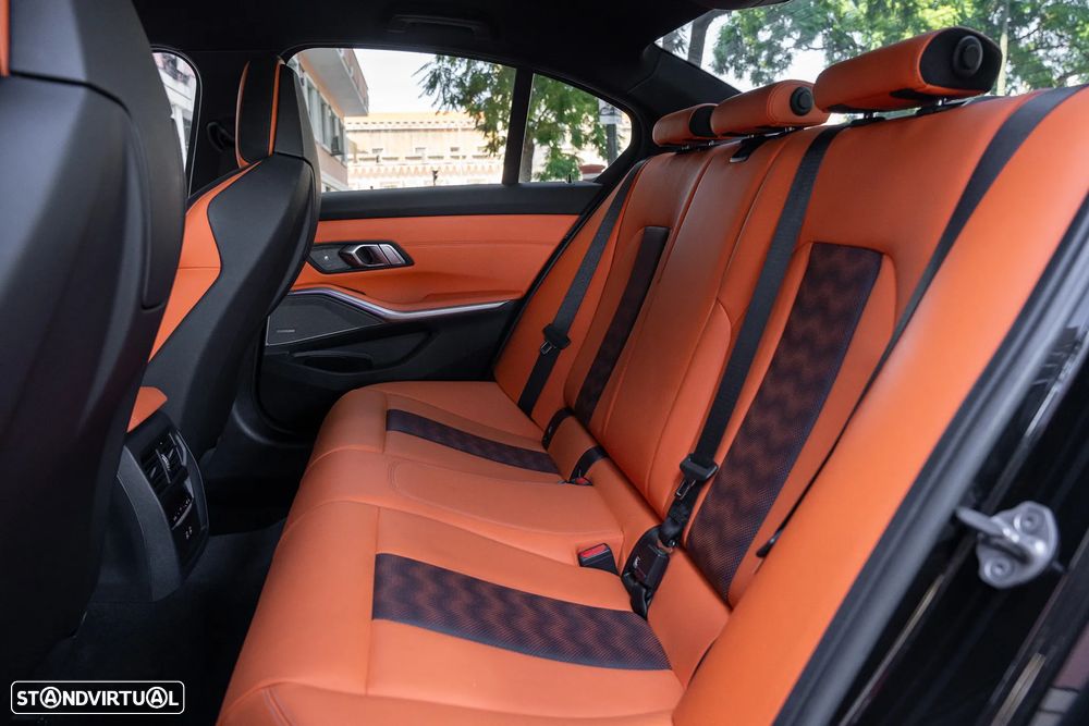 BMW M3 Competition xDrive - 15