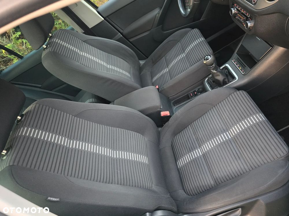 Volkswagen Tiguan - 7