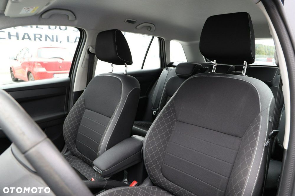 Skoda Fabia 1.0 TSI Ambition - 12