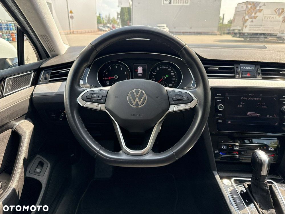 Volkswagen Passat 1.5 TSI EVO Business DSG - 24