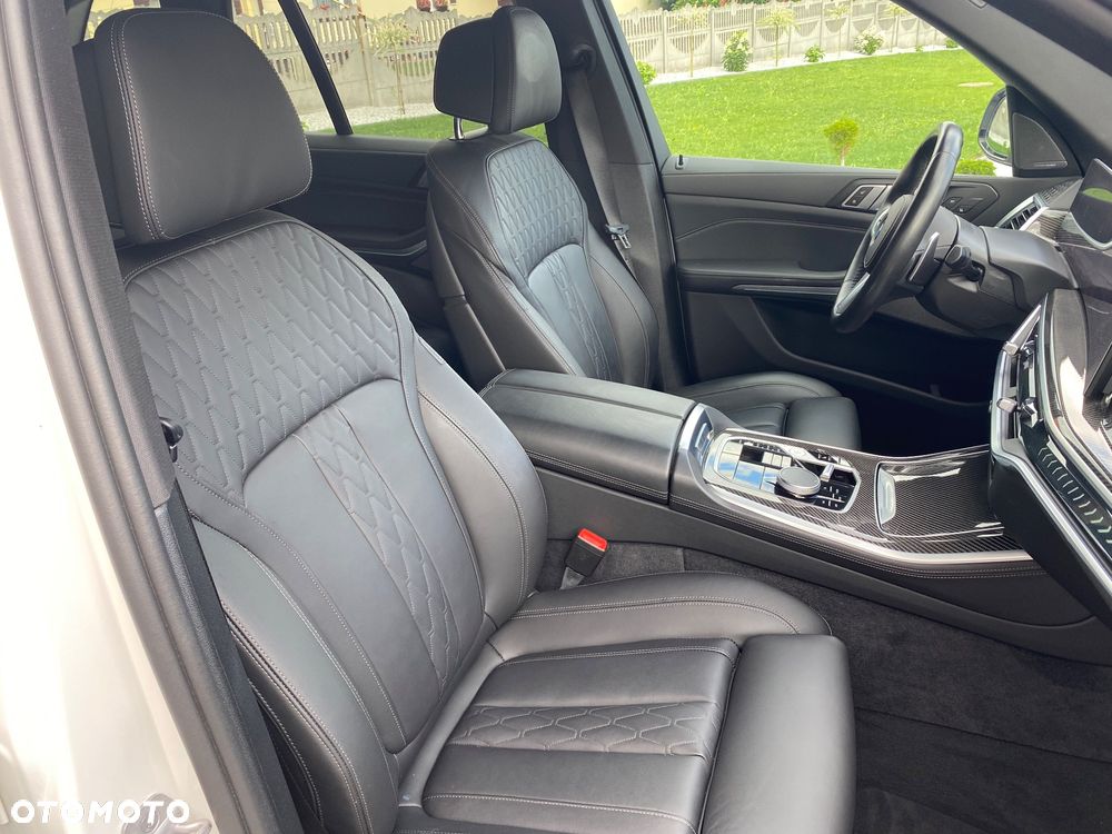 BMW X5 xDrive40d - 25
