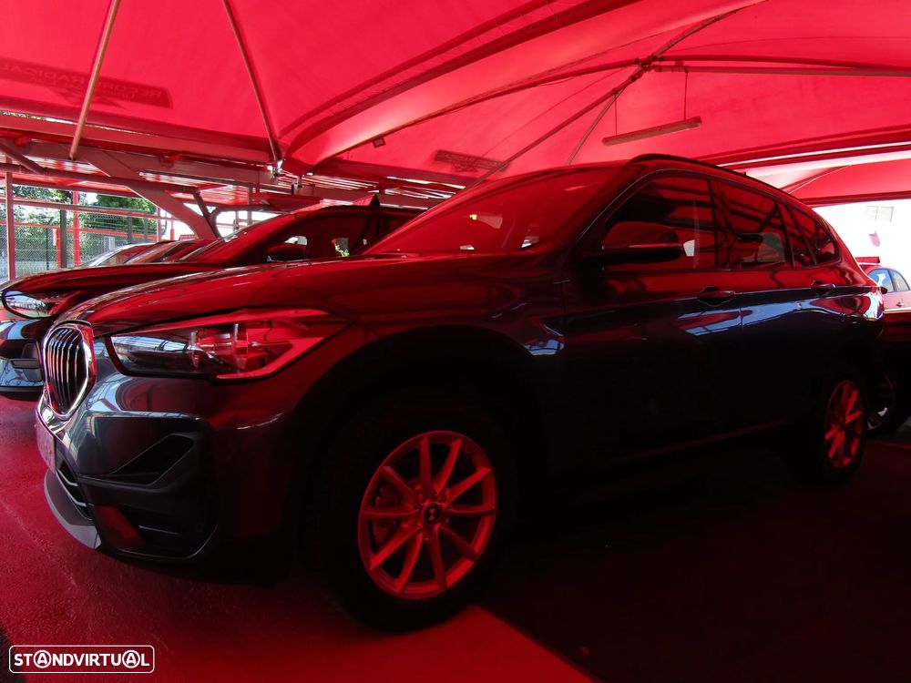 BMW X1 16 d sDrive Line xLine - 2