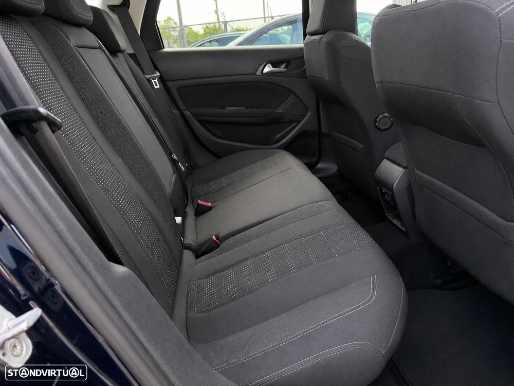 Peugeot 308 SW BlueHDi 120 EAT6 Stop & Start Allure - 22