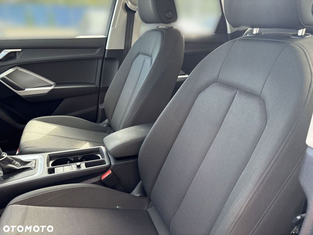 Audi Q3 35 TFSI mHEV S-Line S tronic - 11