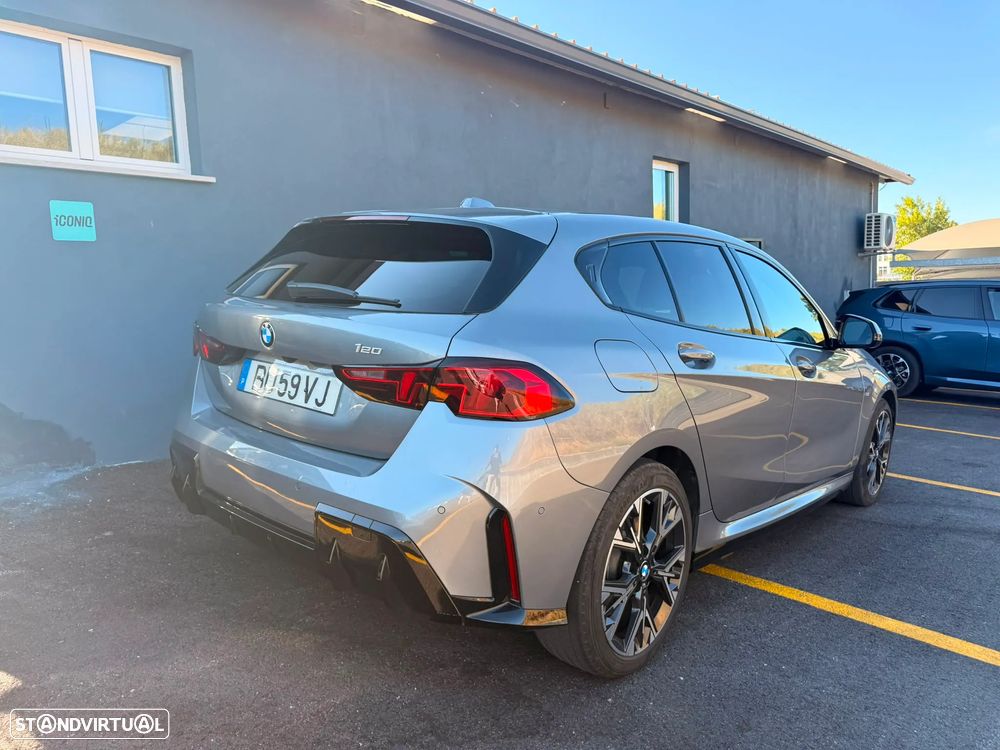 BMW 120 - 2