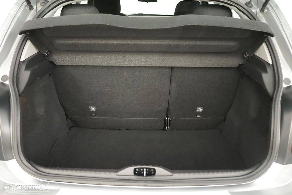 Citroën C3 1.2 PureTech Plus - 21