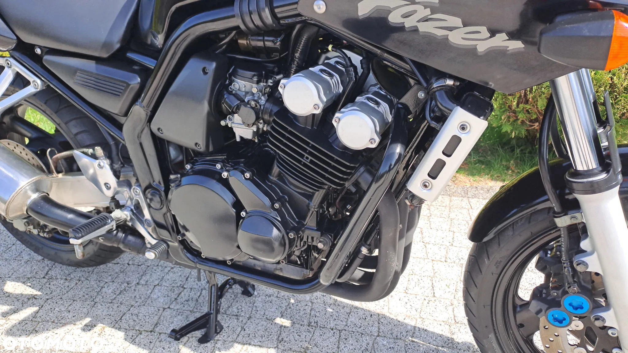 Yamaha FZS - 13