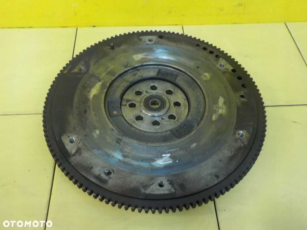 SUBARU FORESTER IMPREZA 2.0 B T 05r 177KM EJ205 kolo zamachowe 3 X 09 070 3 - 1