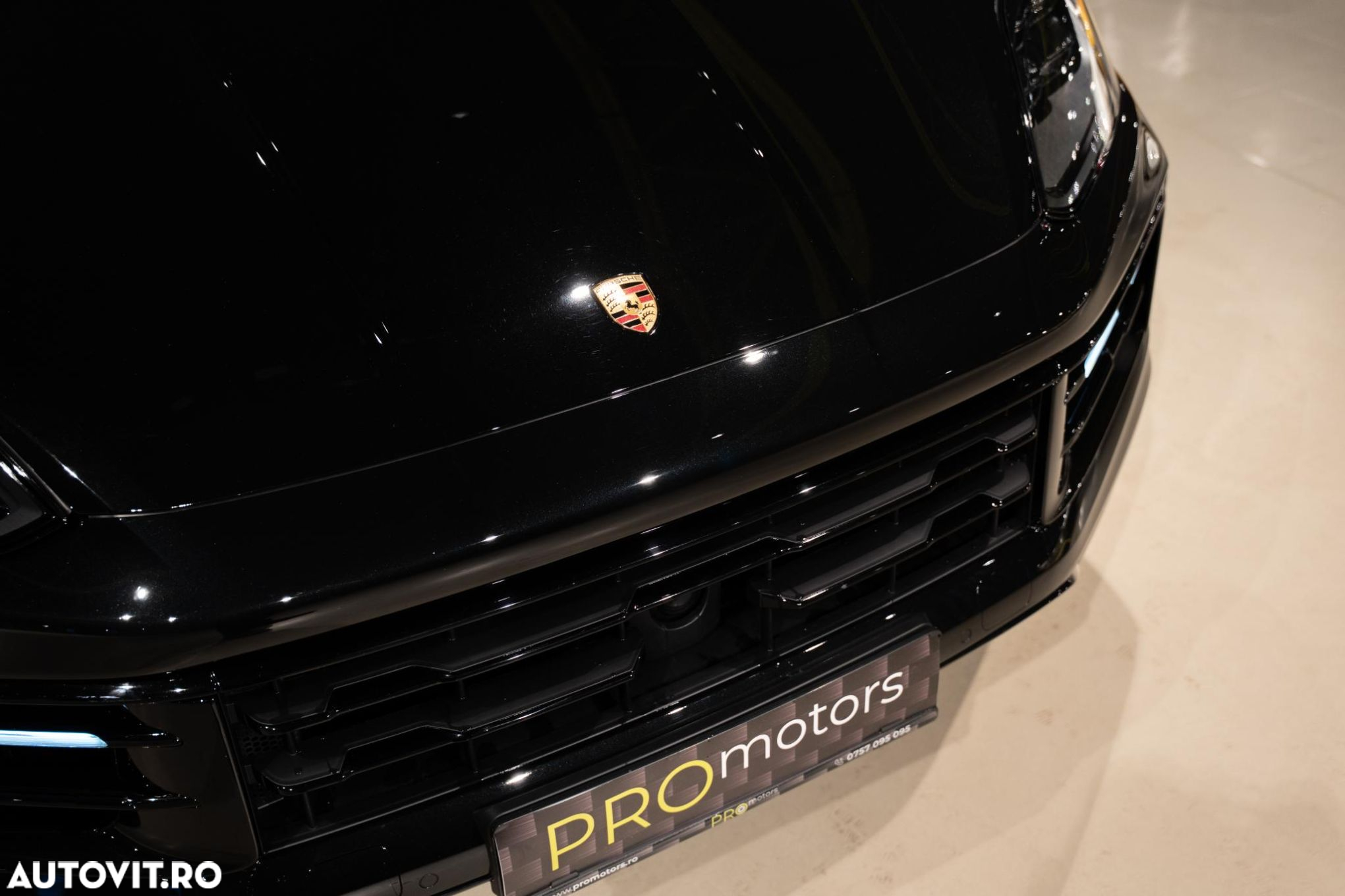 Porsche Cayenne Coupe - 4
