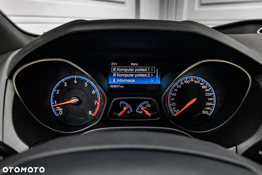 Ford Focus - 27