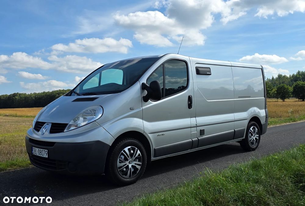 Renault TRAFIC - 11