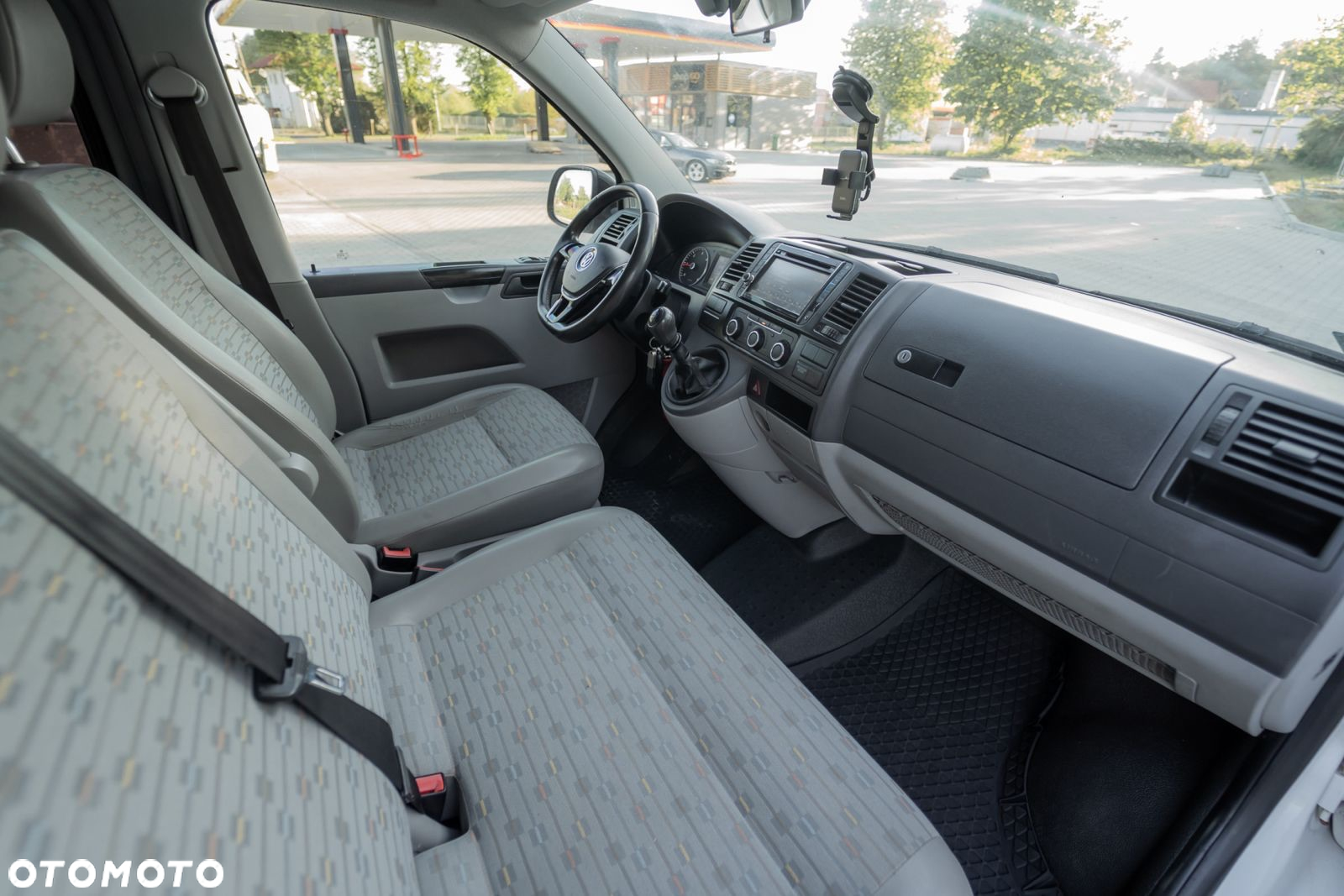 Volkswagen T5 - 26
