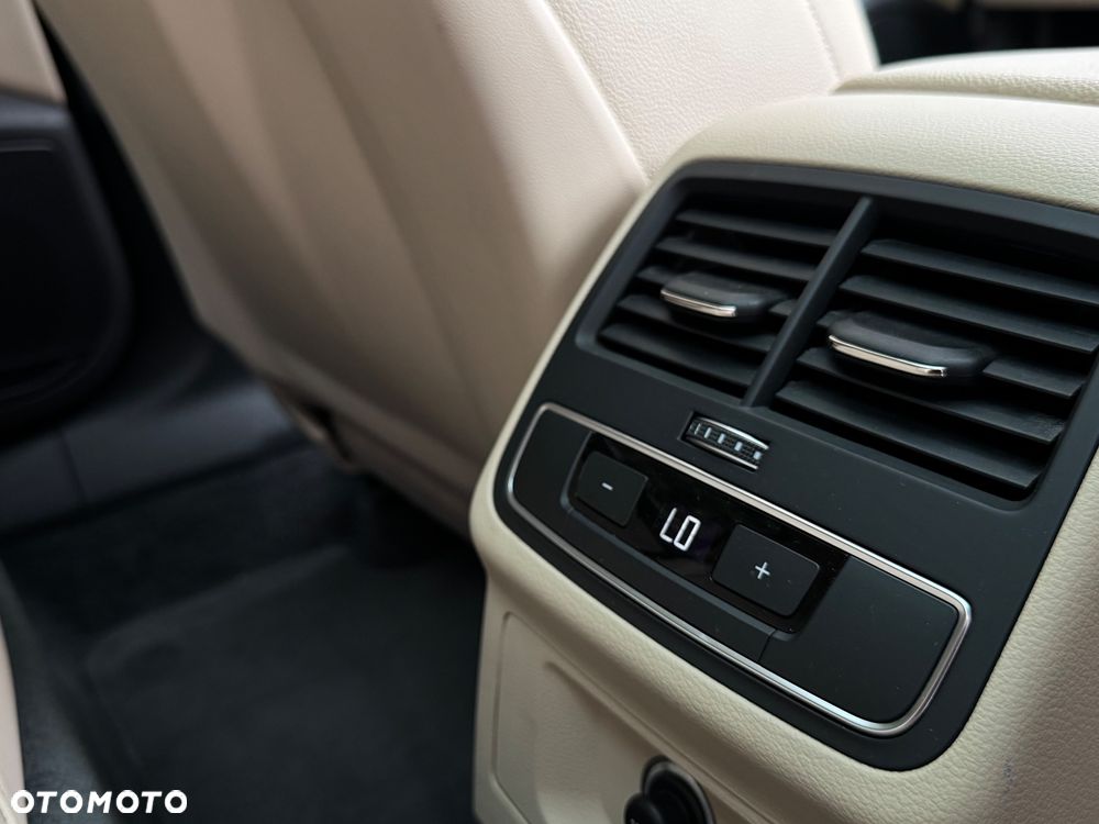 Audi A4 Allroad 2.0 TDI S tronic - 32