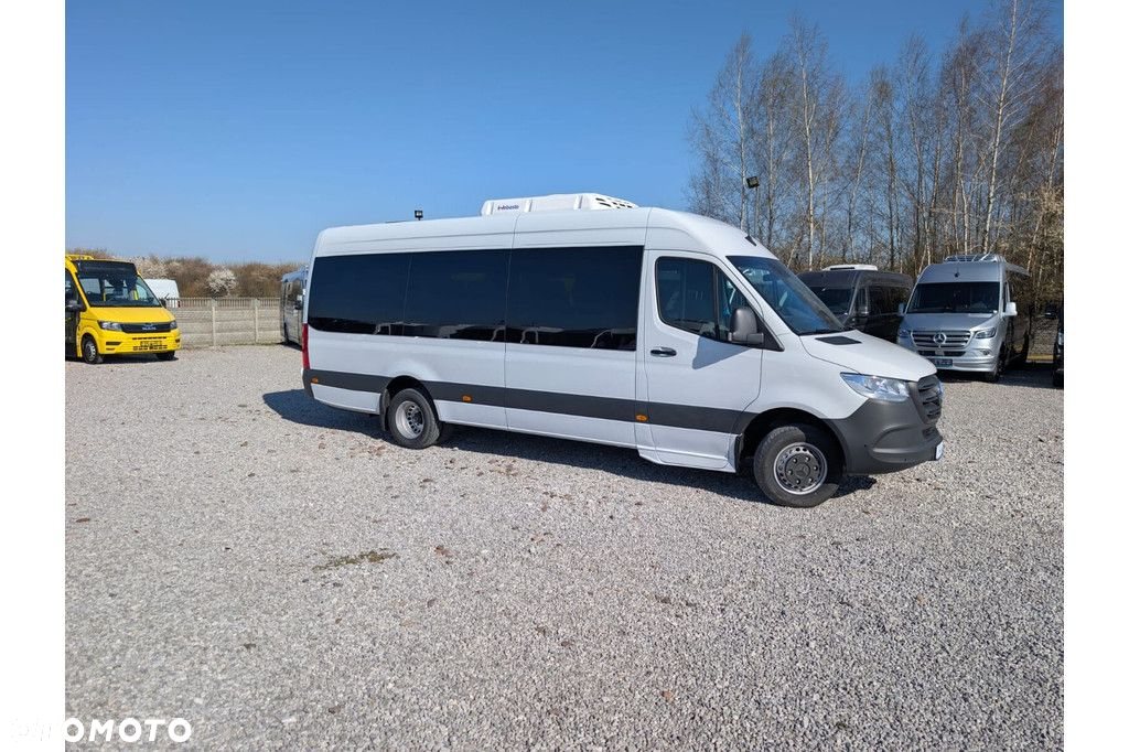 Mercedes-Benz Sprinter 517 - 2