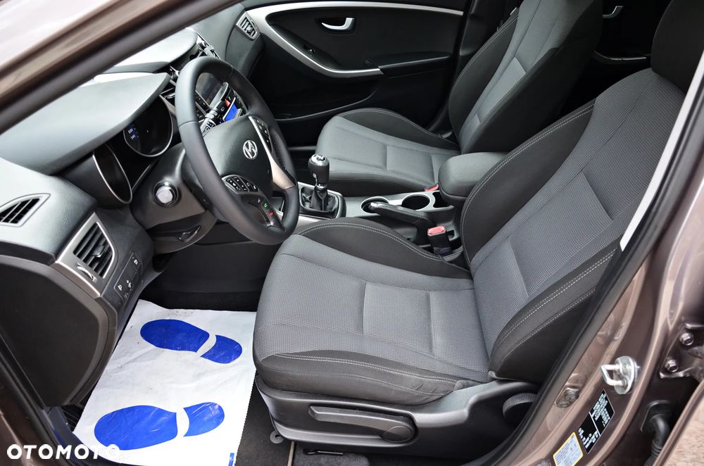 Hyundai i30 - 28