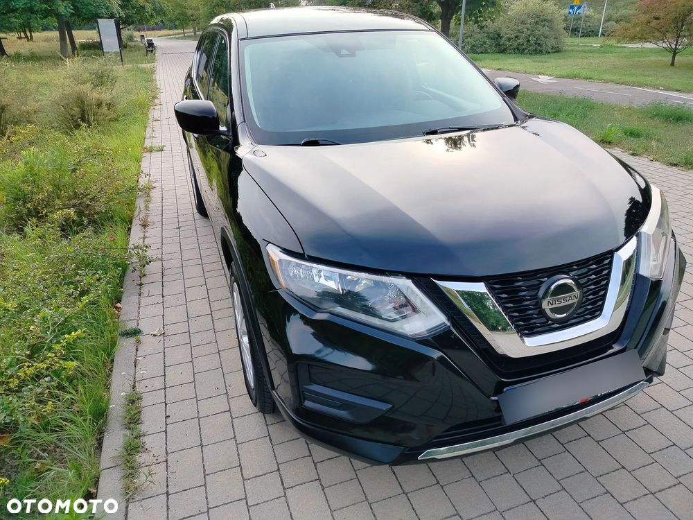 Nissan Rogue - 8