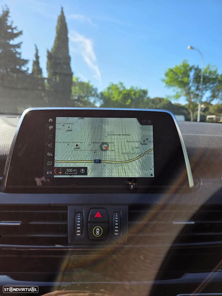 BMW 216 Gran Tourer i 7L Line Luxury - 27