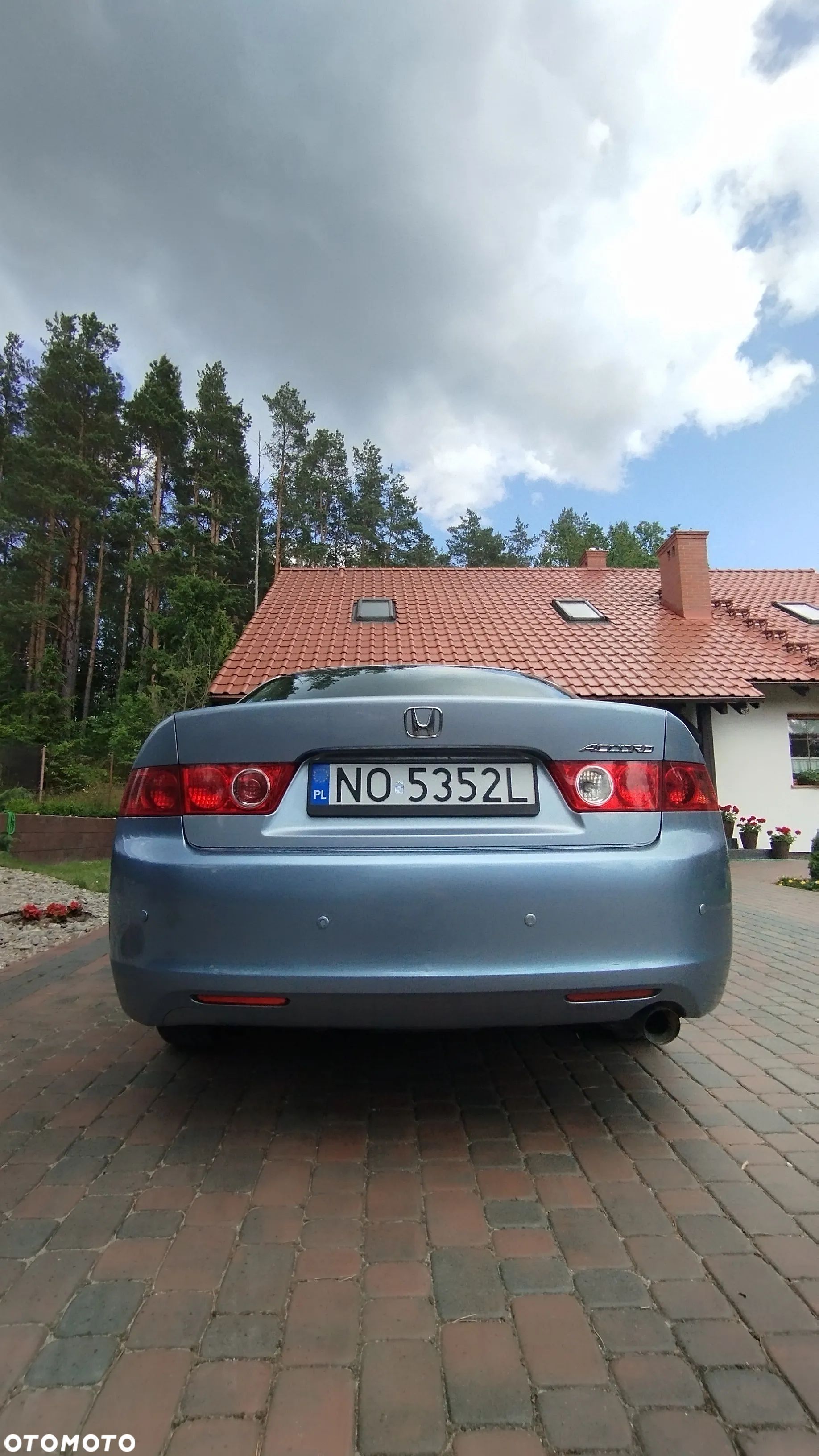 Honda Accord - 1