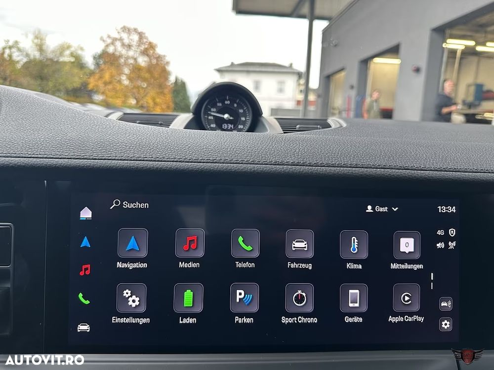 Porsche Panamera 4 E-Hybrid - 27