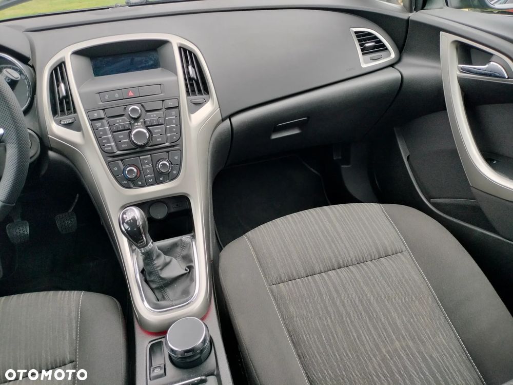 Opel Astra - 20