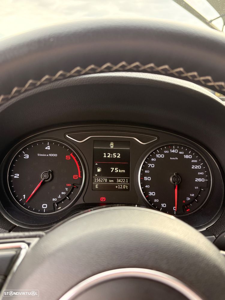 Audi A3 1.6 TDI S-line - 15