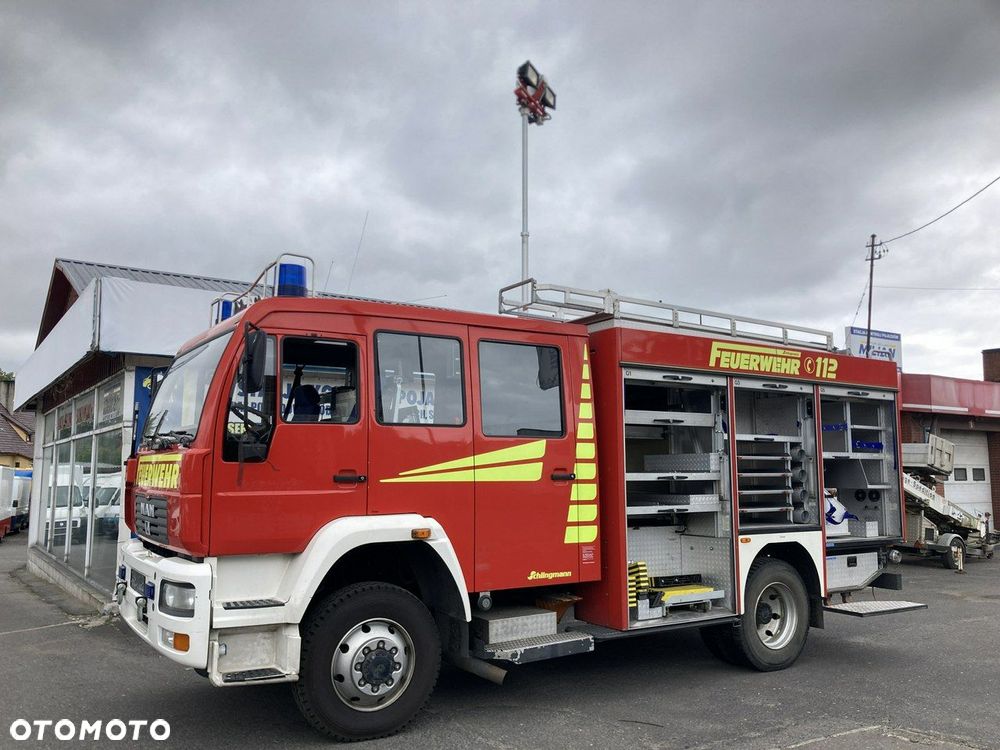 MAN MAN 15,250 Straż pożarna gaśnicza 9-osobowa 4X4 Wóz strażacki 2003 - 1