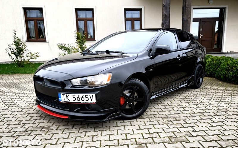 Mitsubishi Lancer - 10