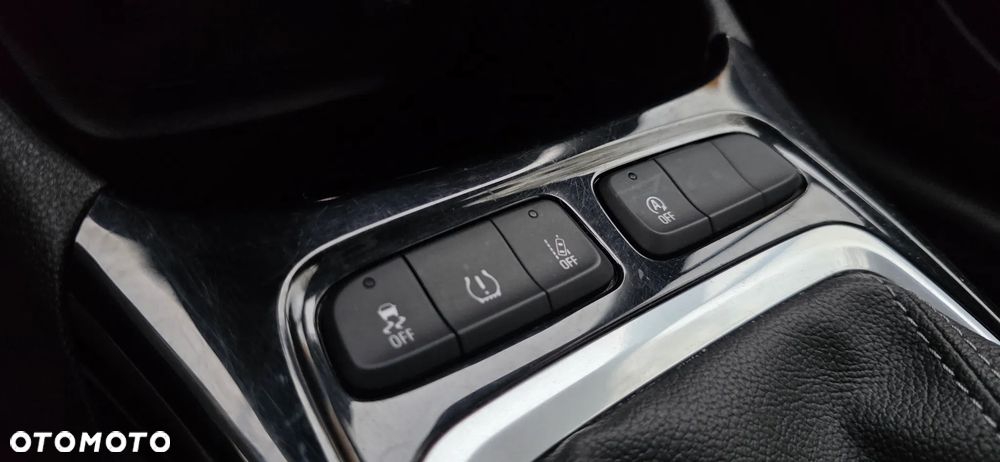 Opel Crossland X - 21