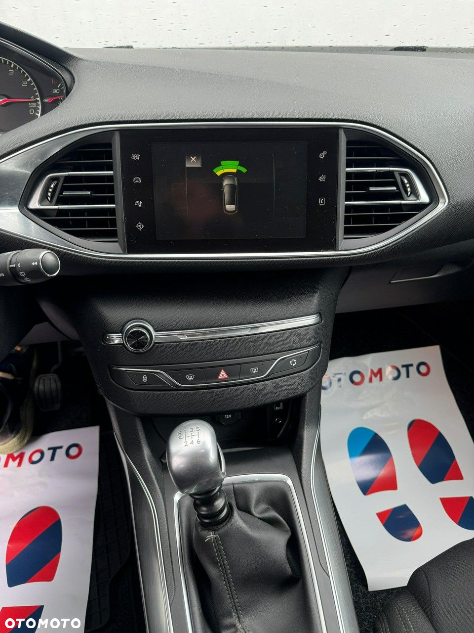 Peugeot 308 - 17