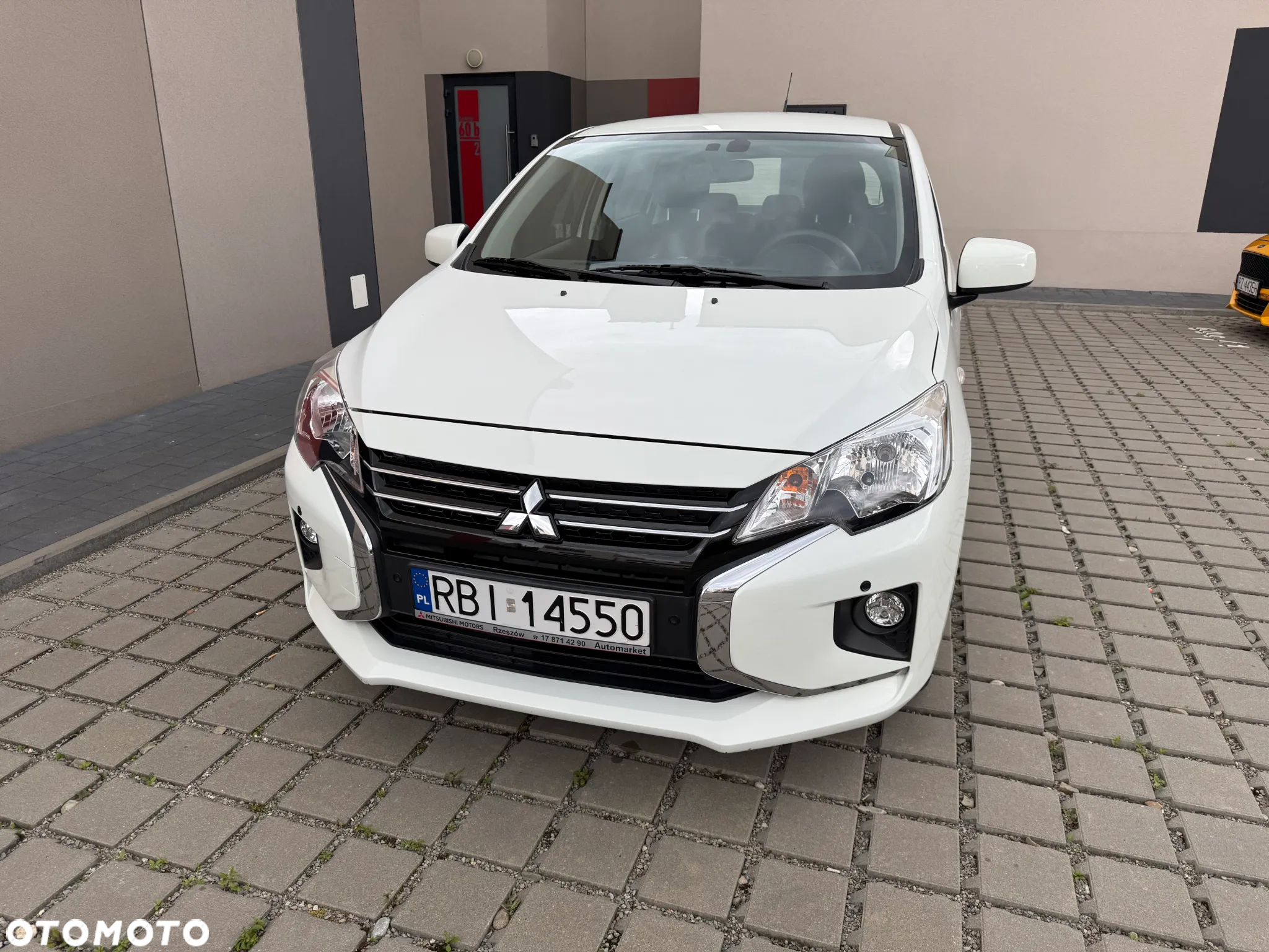 Mitsubishi Space Star 1.2 Inform Plus - 3