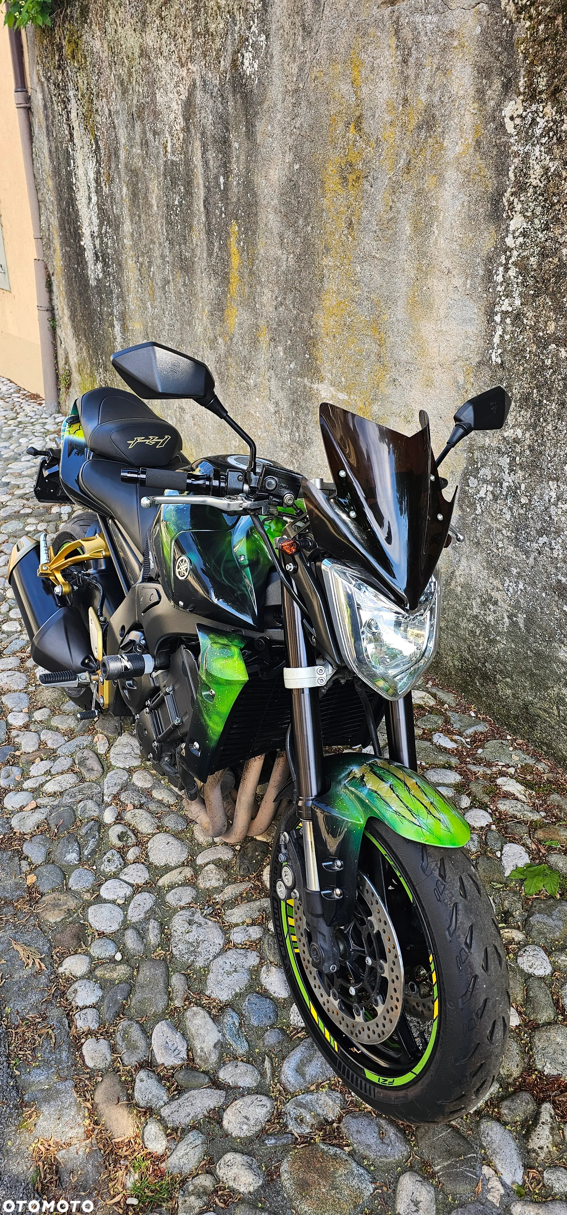 Yamaha FZ - 6