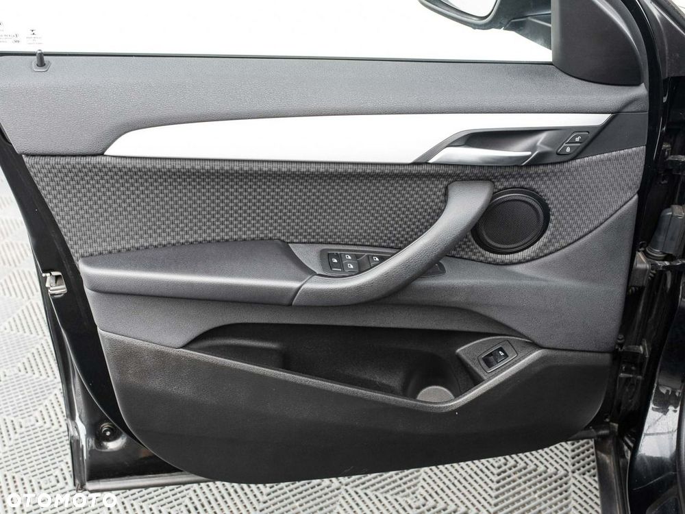 BMW X2 sDrive18i Advantage - 10