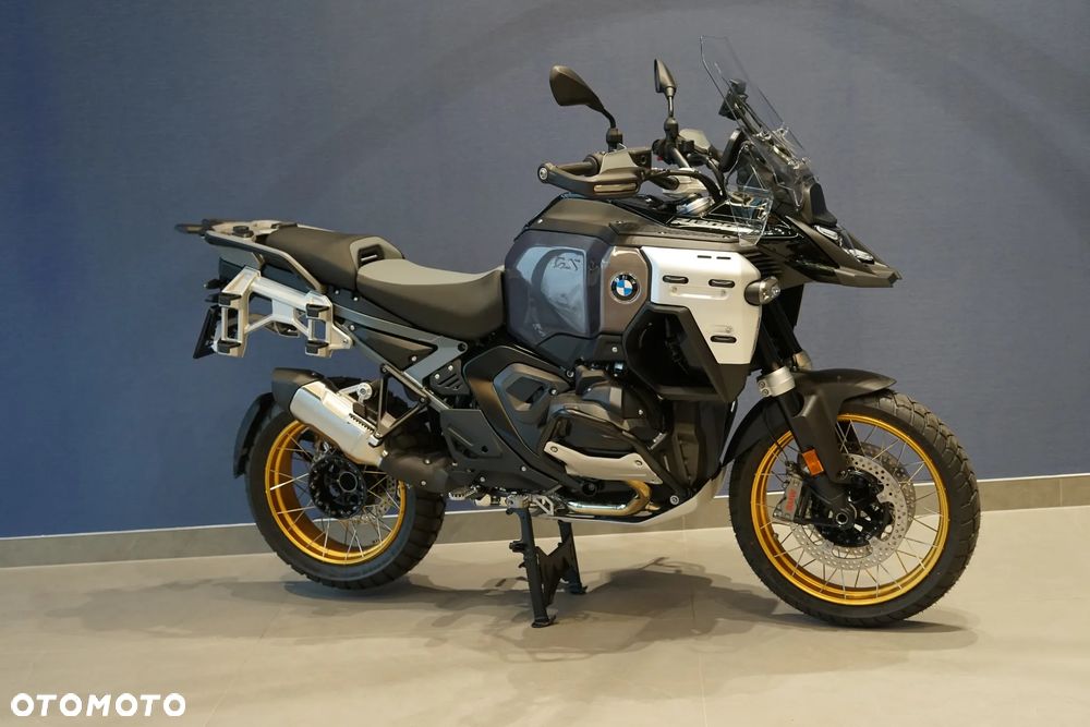 BMW R - 9