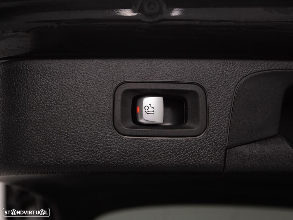 Mercedes-Benz GLC 300 de 4Matic - 16