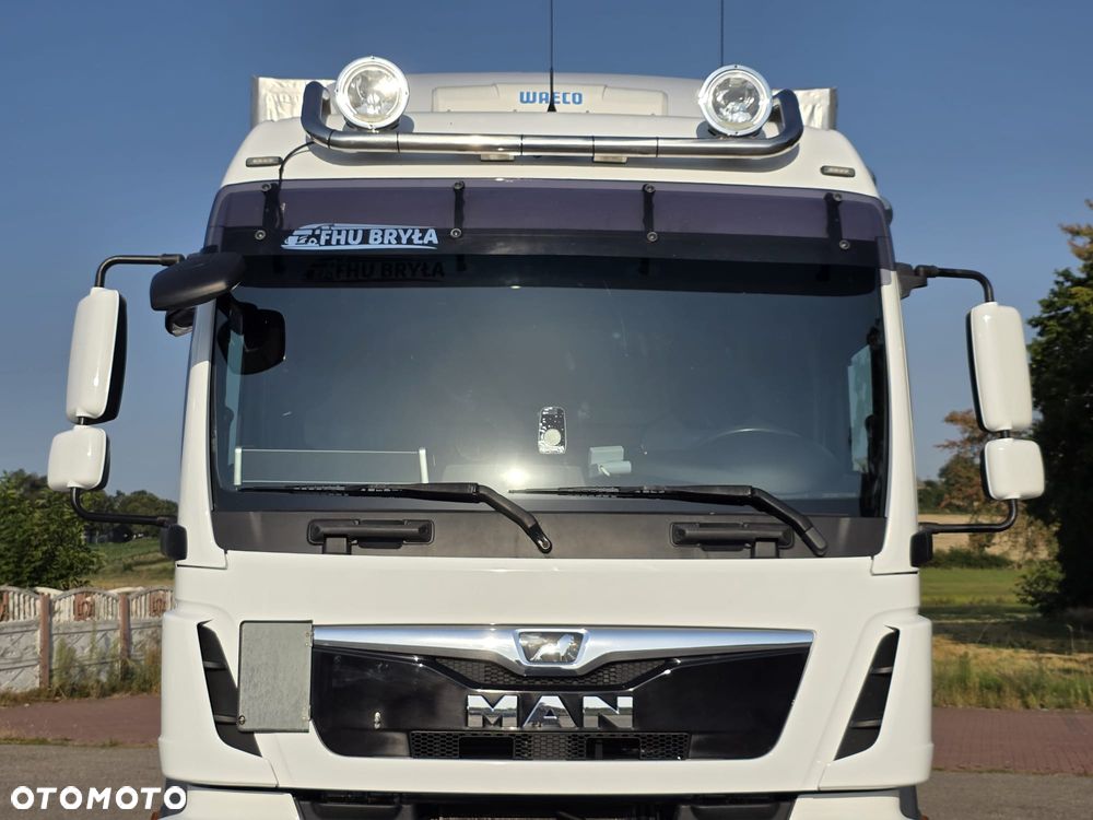 MAN TGM 15.290 / BURTO-FIRANKA / CAŁY NA PODUSZKACH /KLIMA POSTOJOWA / 2018R /  NISKI PRZEBIEG / 18 PALET / E6 / JAK NOWY / WINDA / - 3