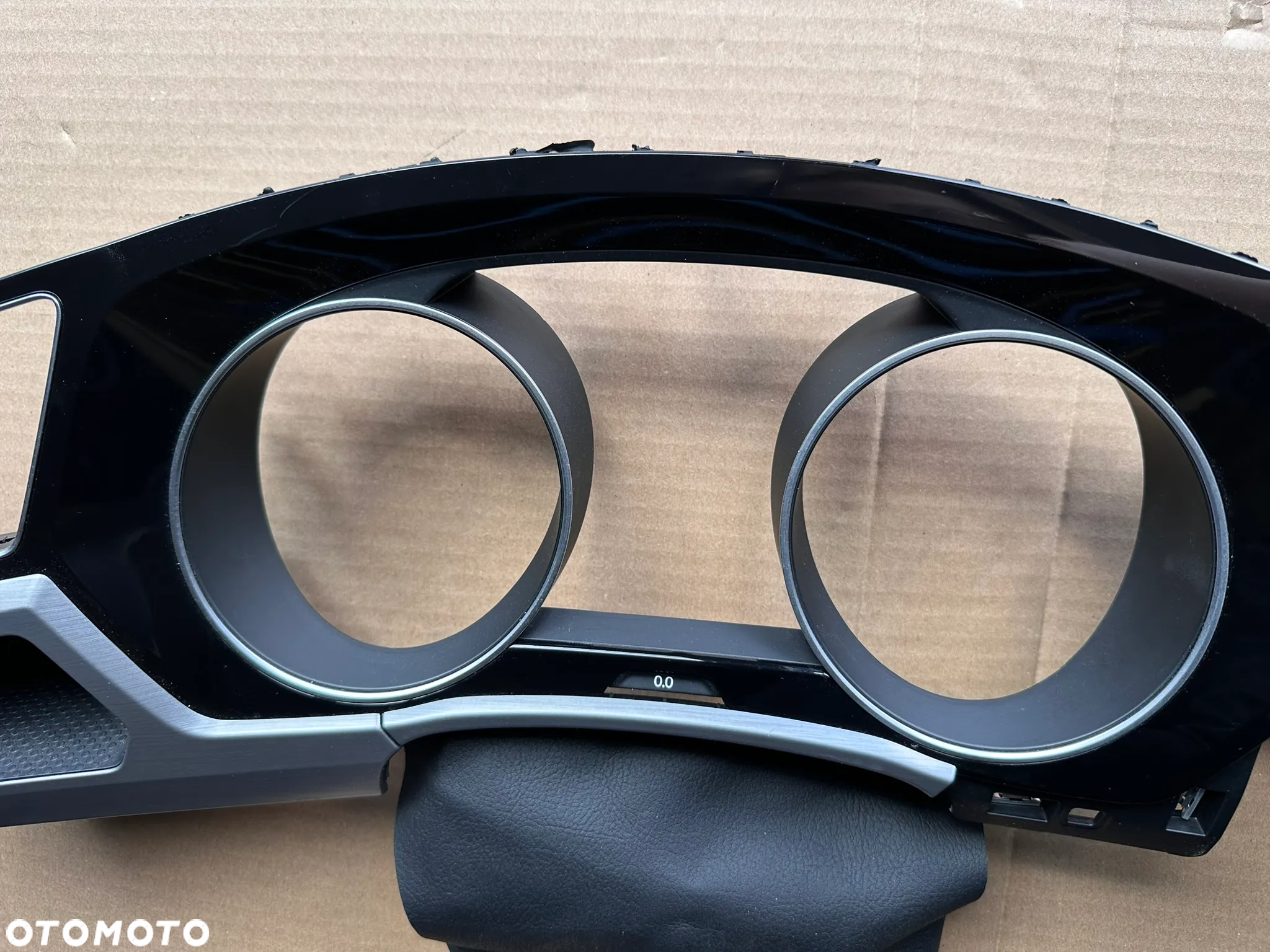 Osłona obudowa dekor ramka licznika VW Touran III 5TB819110 5TB858415A - 4