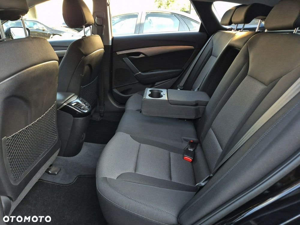 Hyundai i40 1.7 CRDi Comfort - 17