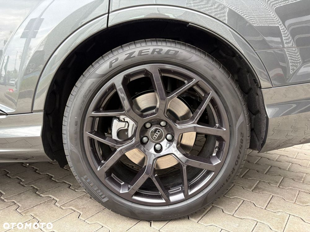 Audi Q7 - 11