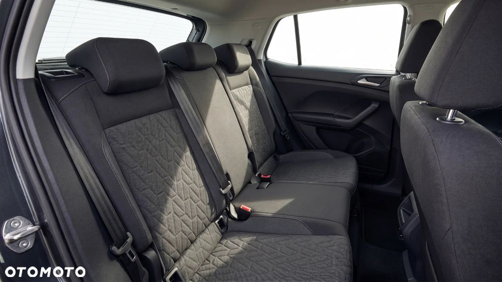 Volkswagen T-Cross 1.0 TSI Life Plus DSG - 8