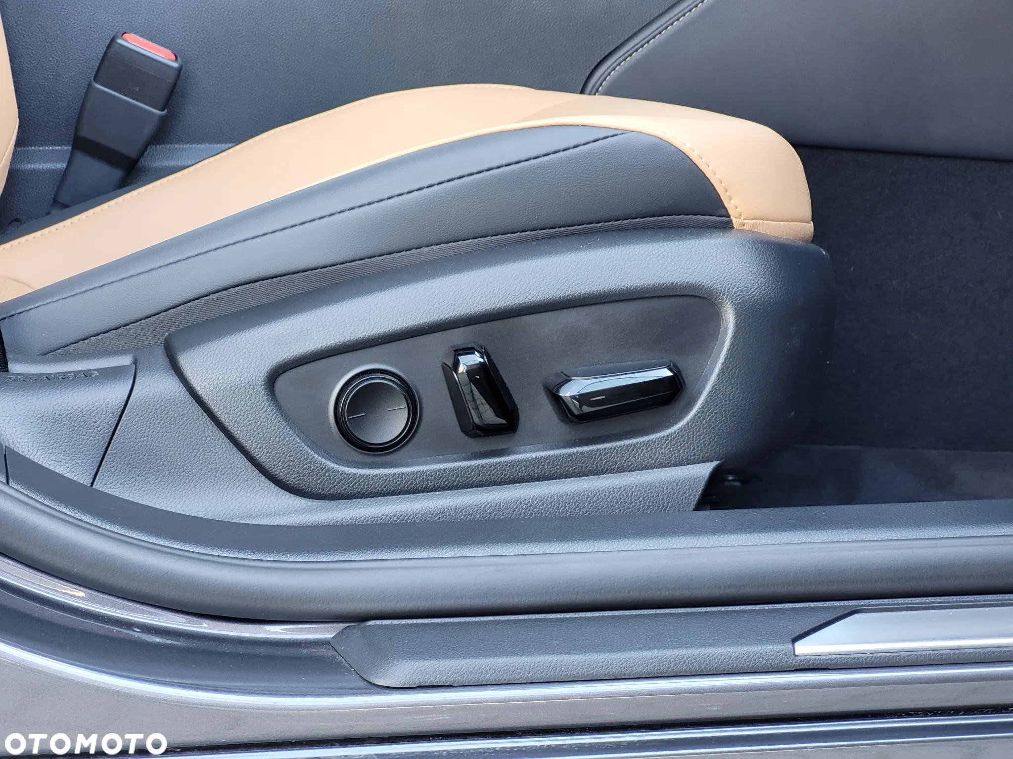 Lexus ES - 16