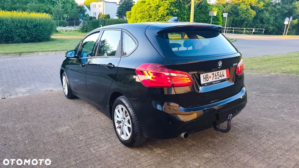 BMW Seria 2 218i Sport Line - 4