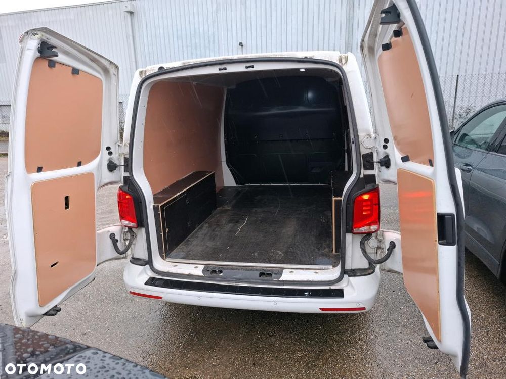 Volkswagen Transporter - 20