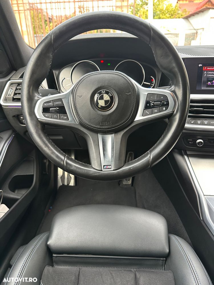BMW Seria 3 - 34