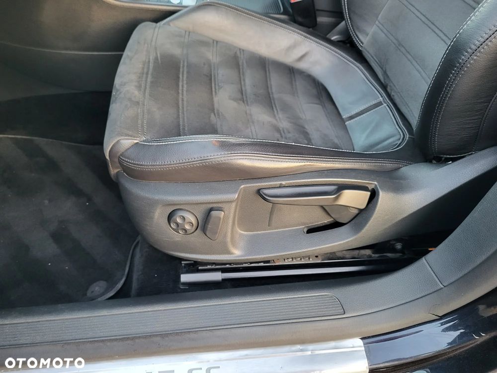Volkswagen Passat CC 2.0 TDI DPF BMT DSG - 7