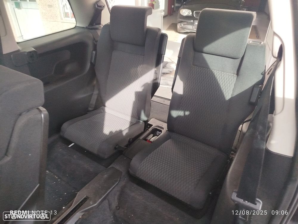 Opel Zafira 1.6 16V Life - 7
