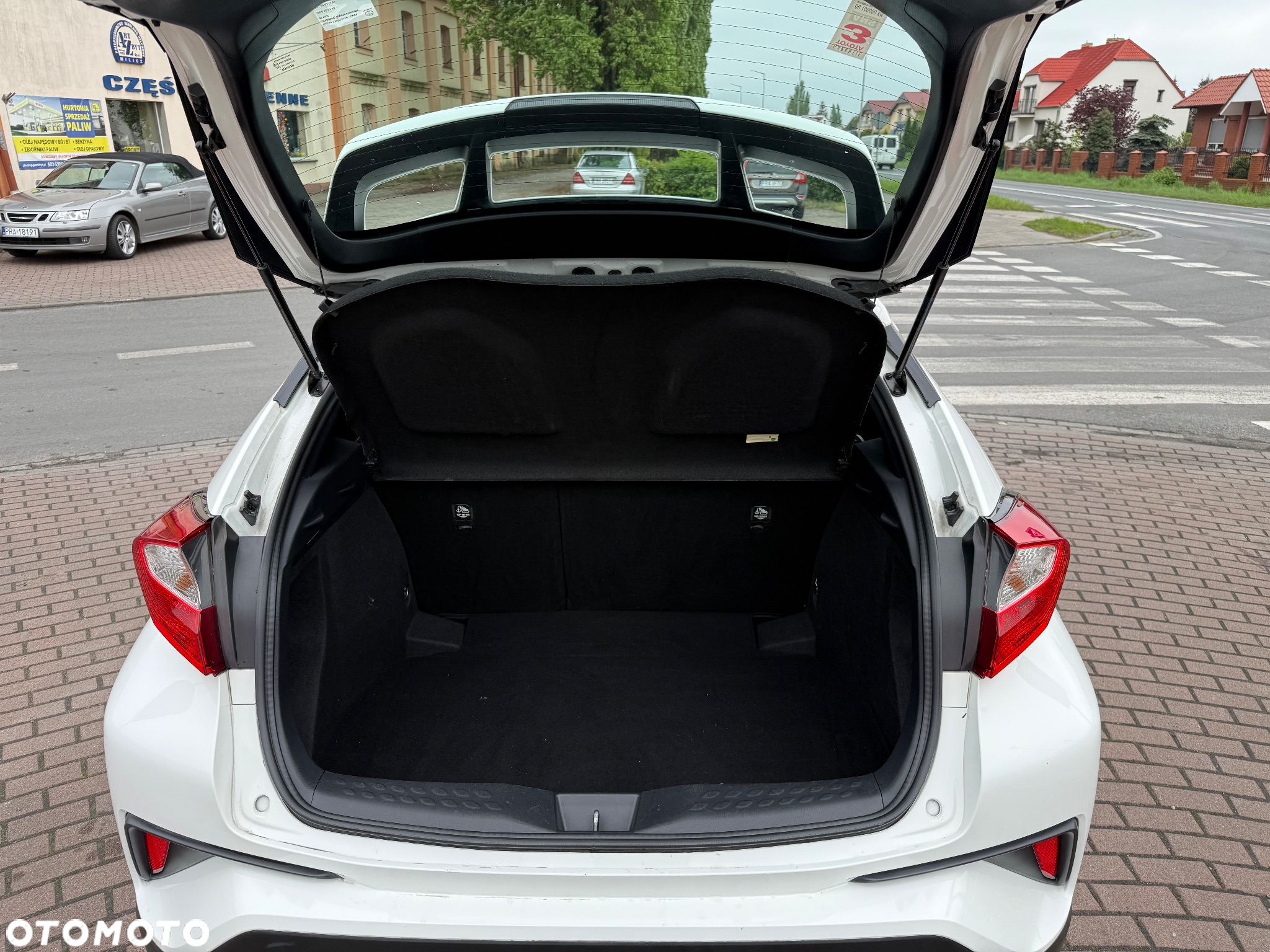 Toyota C-HR 1.8 Hybrid GPF Comfort - 16
